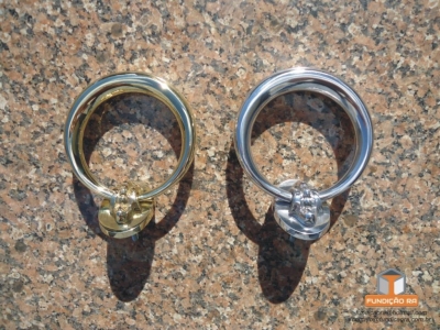 Puxador Argola em Bronze ou Alumínio